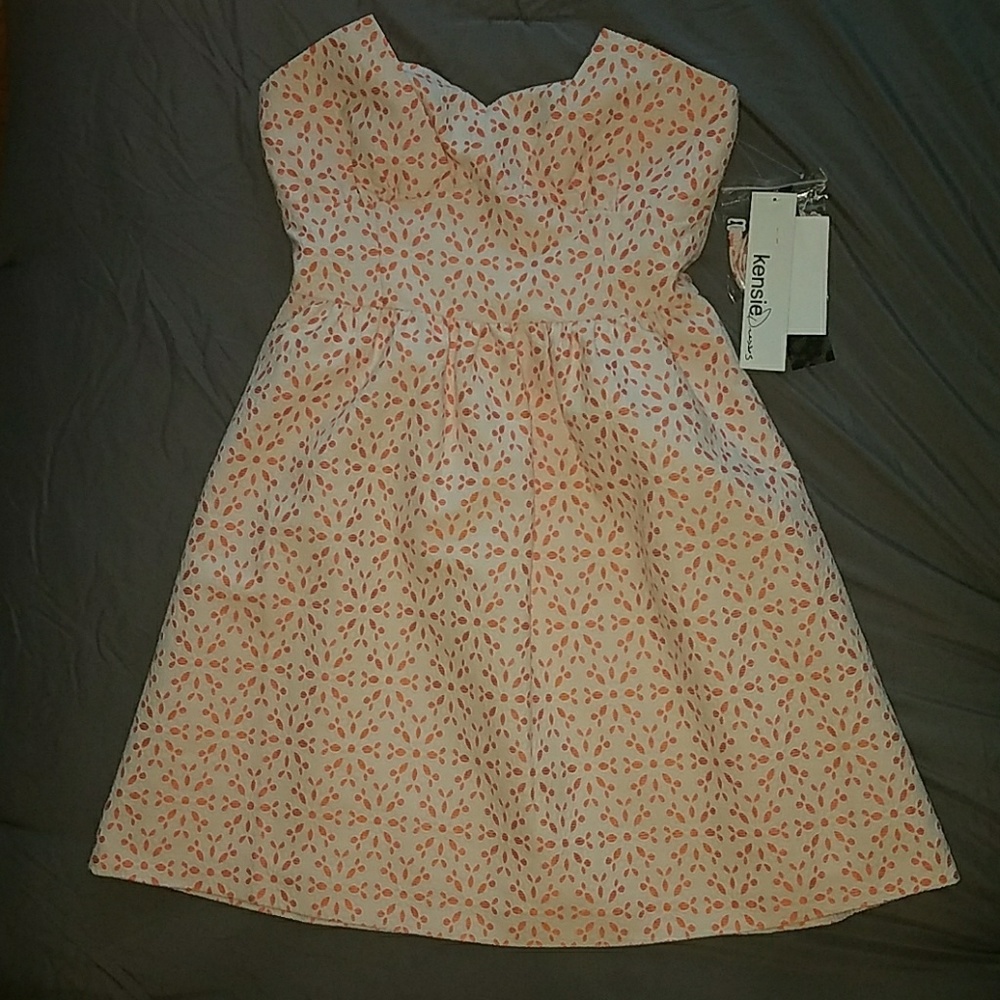 Peach/White Strapless Dress